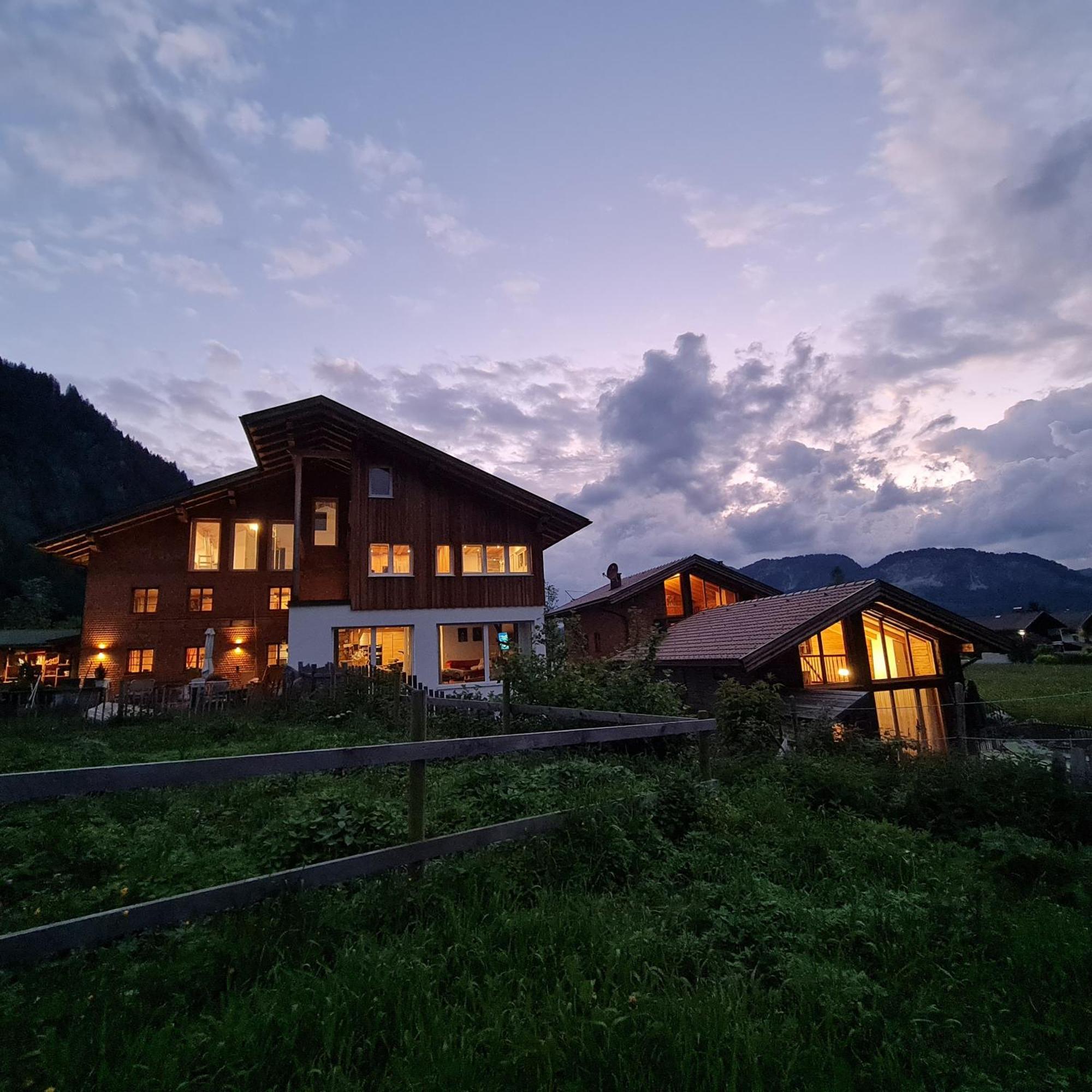 Braito'S Seaside Lodges Und Suites Хальдензе Экстерьер фото